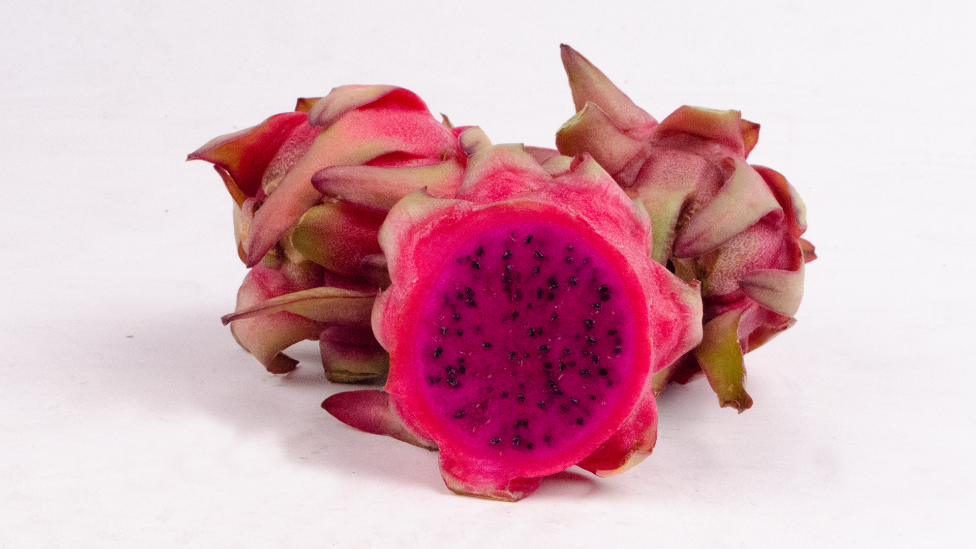 Pitahaya Drachenfrucht innen rot Kiste